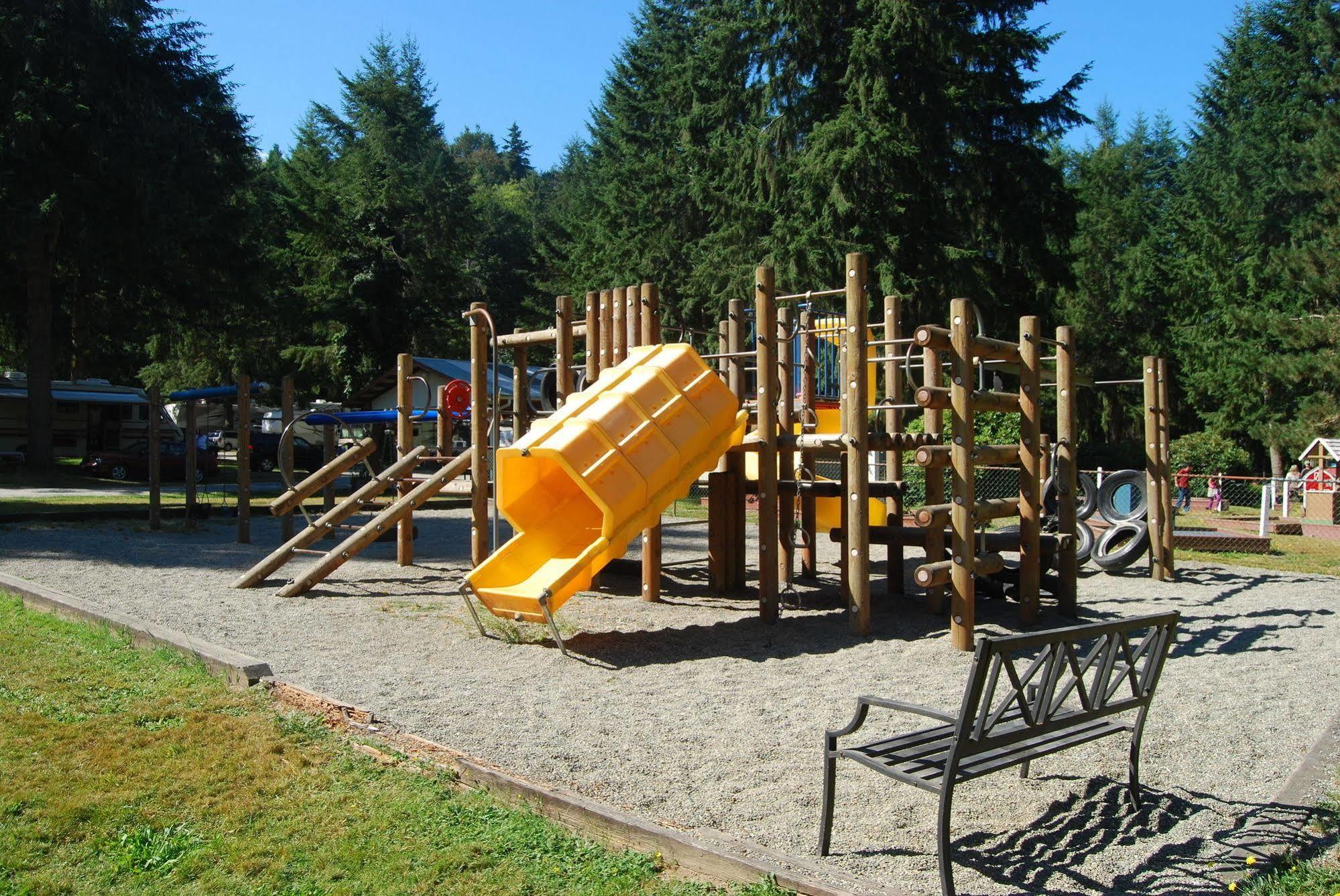 Thunderbird Rv & Camping Resort Monroe Kültér fotó